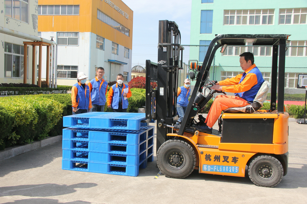 潔晶集團舉辦2023年度叉車工崗位技能競賽